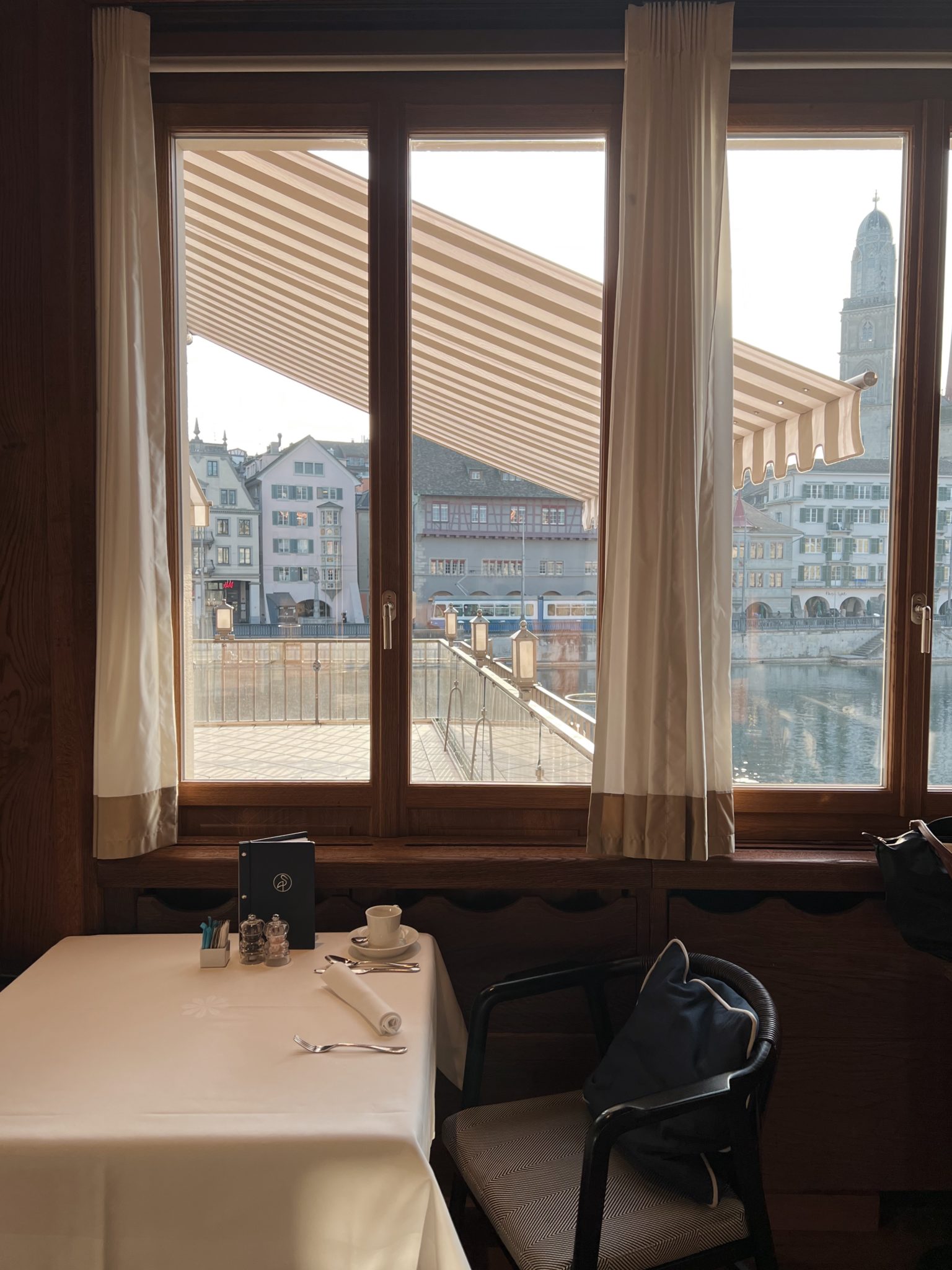 Checking in to the Storchen Zürich